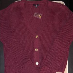 Women’s sweater, NWOT